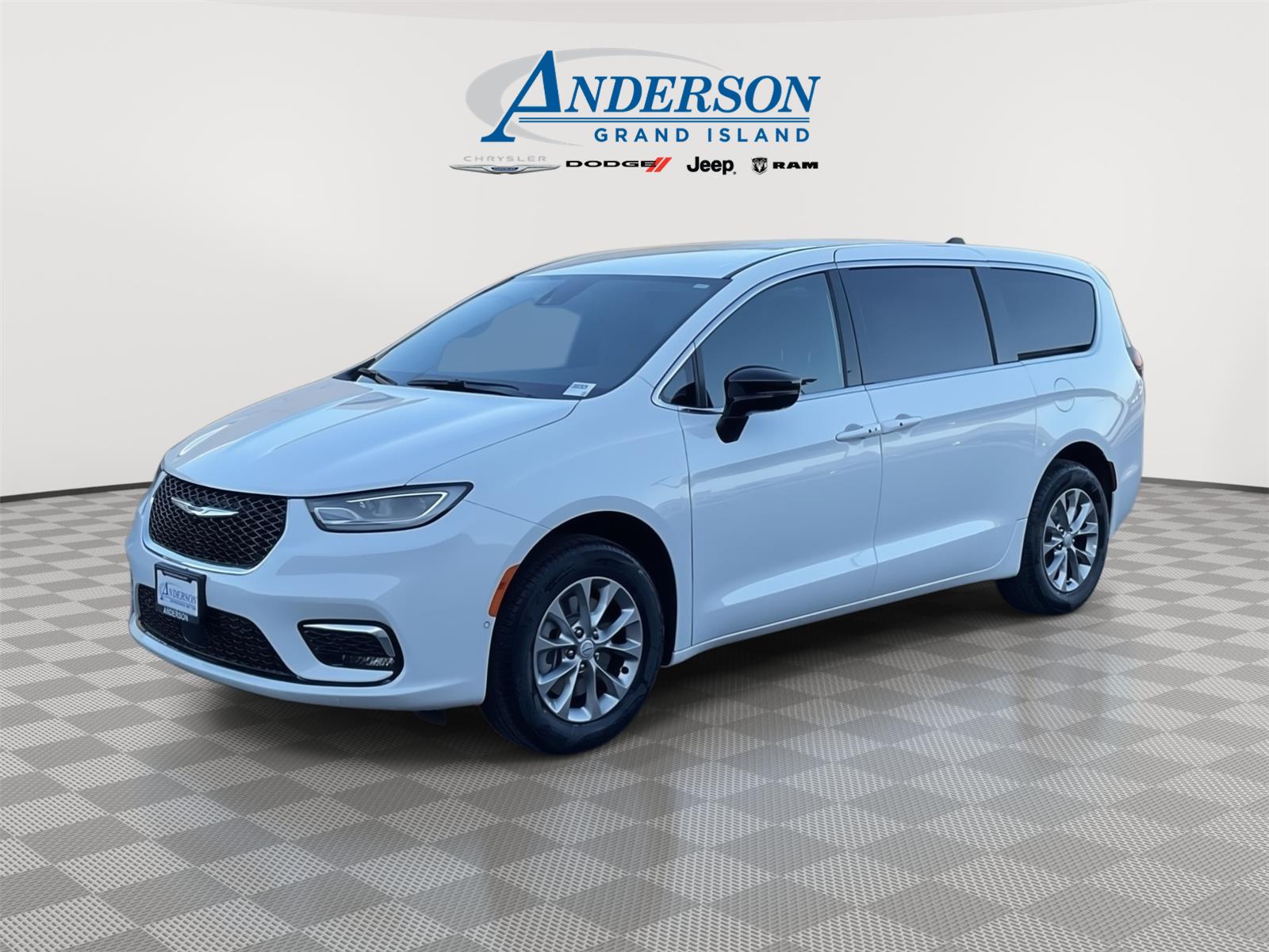 New 2026 Chrysler Pacifica Select Minivan for sale in Grand Island NE
