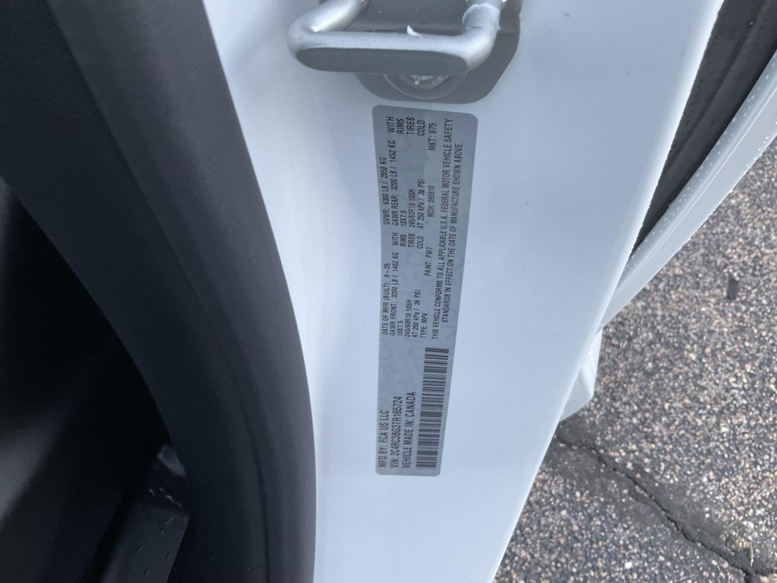 New 2026 Chrysler Pacifica Select Minivan for sale in Grand Island NE