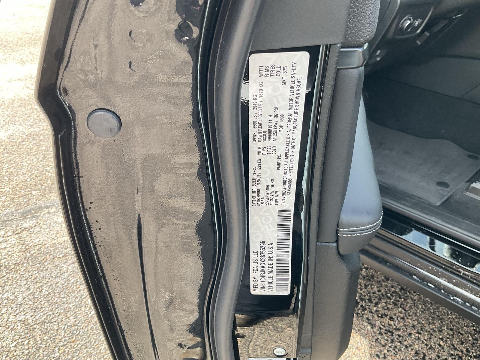 New 2025 Jeep Grand Cherokee L for sale in Grand Island NE