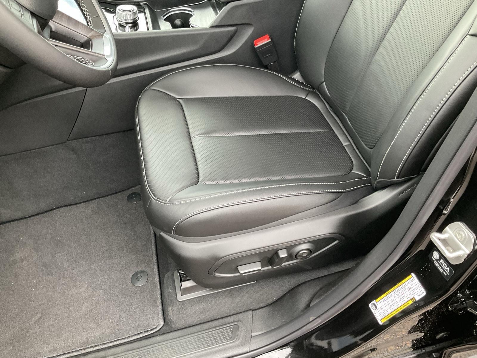 New 2025 Jeep Grand Cherokee L Limited SUV/Crossover for sale in Grand Island NE