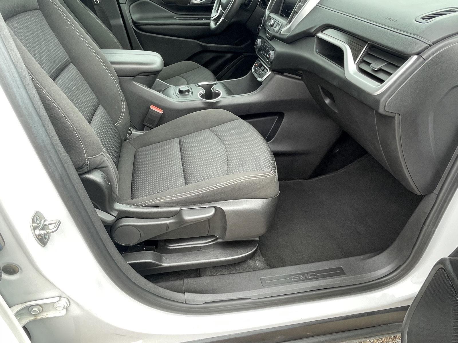 Used 2024 GMC Terrain for sale in Grand Island NE