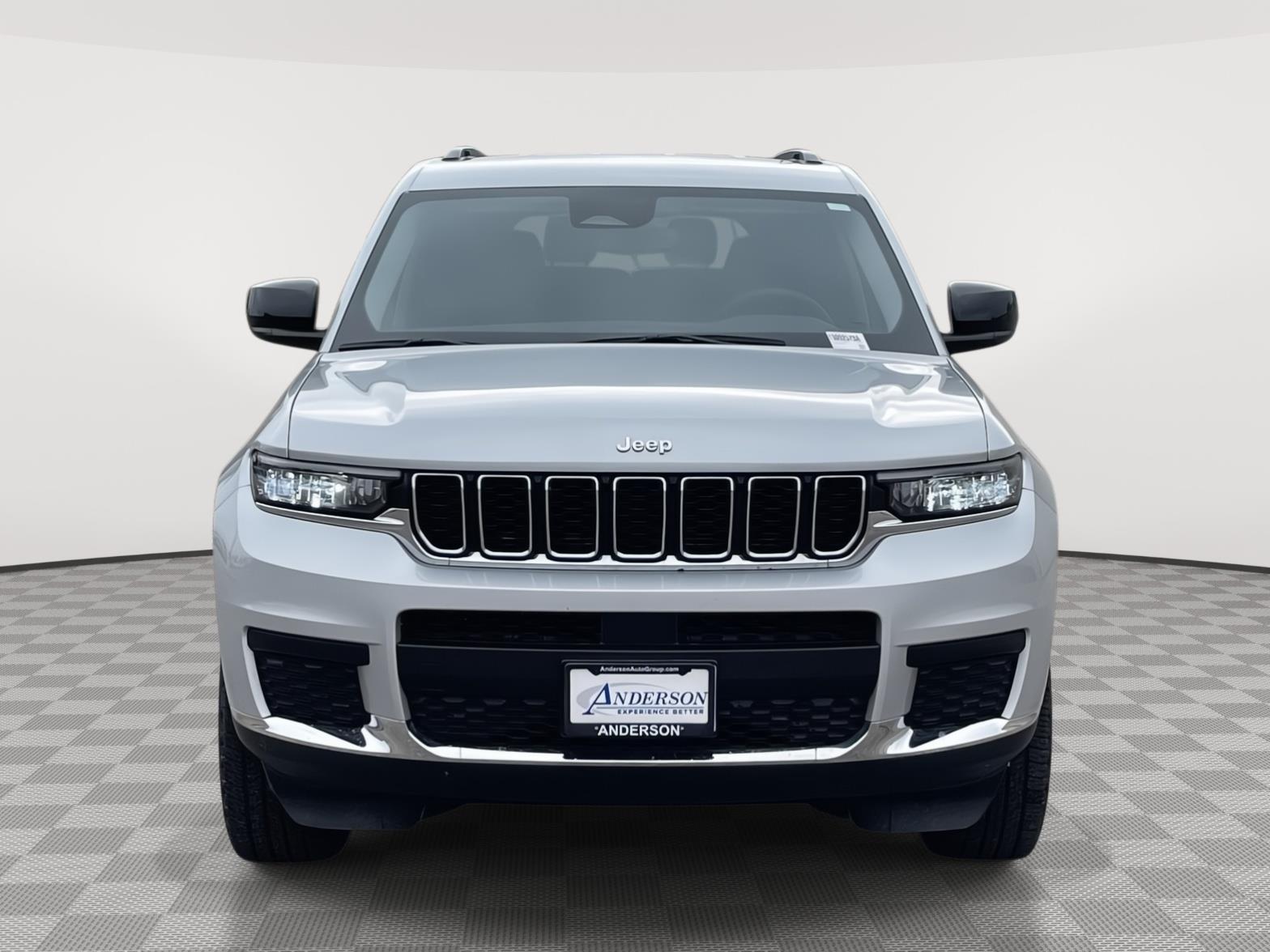 Used 2023 Jeep Grand Cherokee L Laredo SUV/Crossover for sale in Grand Island NE