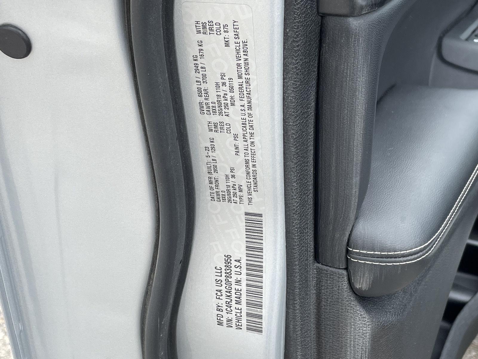 Used 2023 Jeep Grand Cherokee L Laredo SUV/Crossover for sale in Grand Island NE