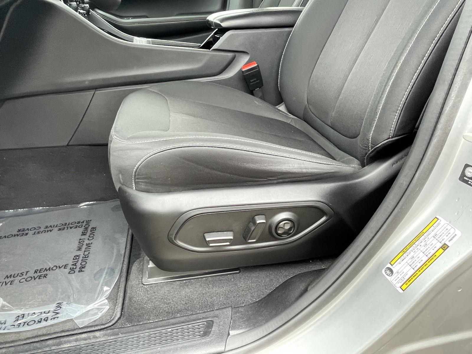 Used 2023 Jeep Grand Cherokee L Laredo SUV/Crossover for sale in Grand Island NE