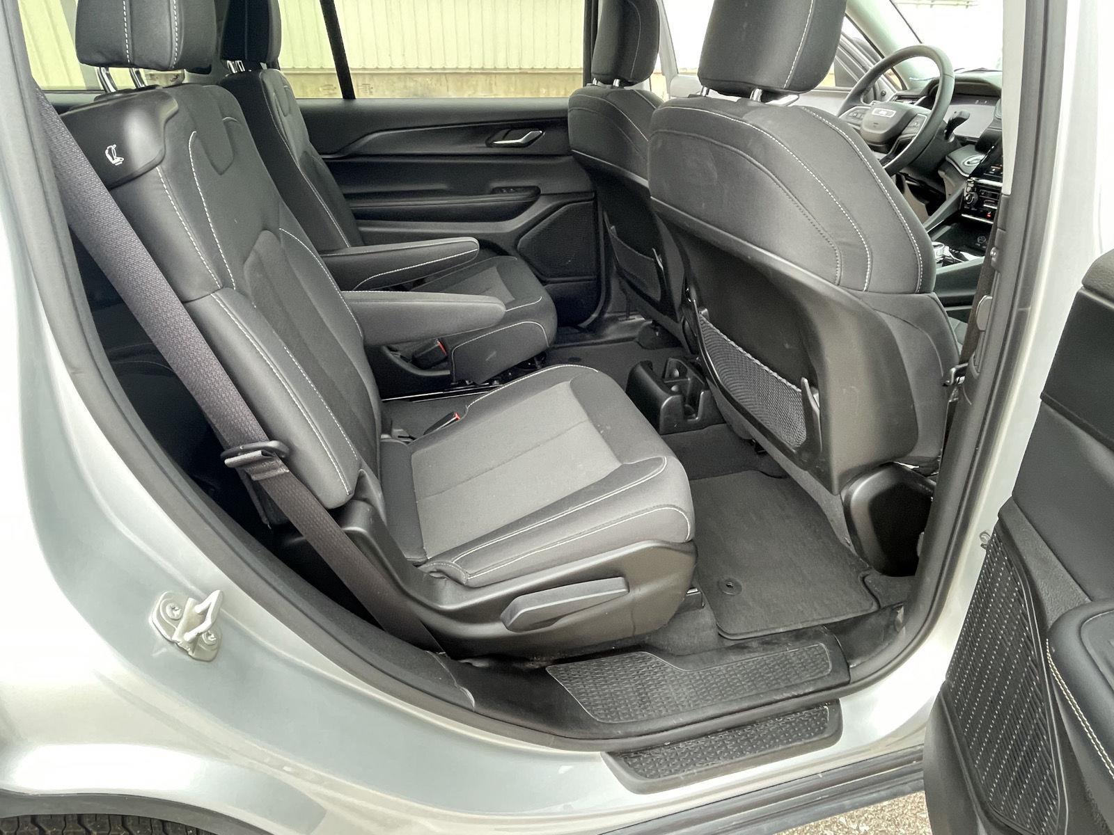 Used 2023 Jeep Grand Cherokee L Laredo SUV/Crossover for sale in Grand Island NE