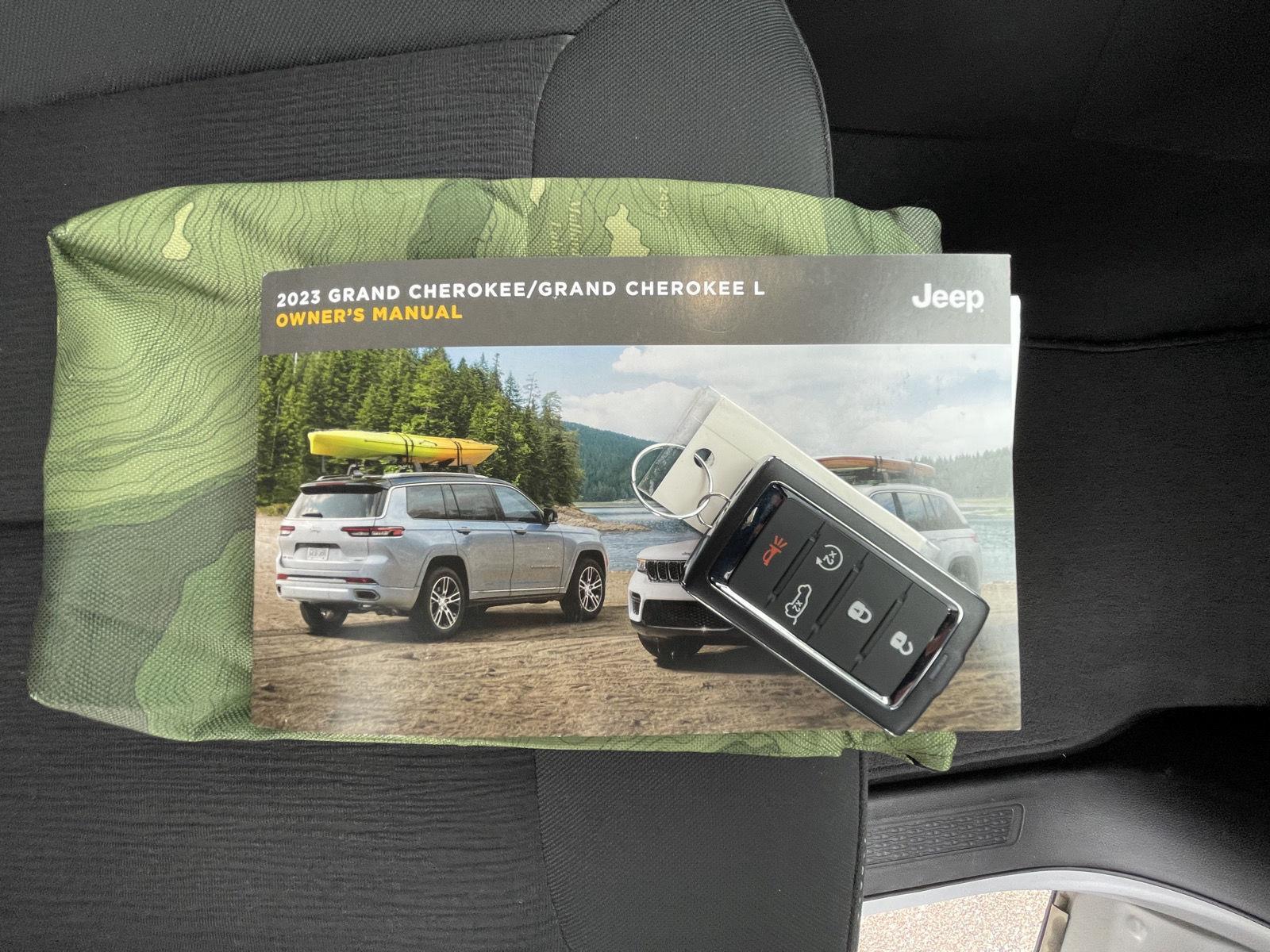 Used 2023 Jeep Grand Cherokee L Laredo SUV/Crossover for sale in Grand Island NE