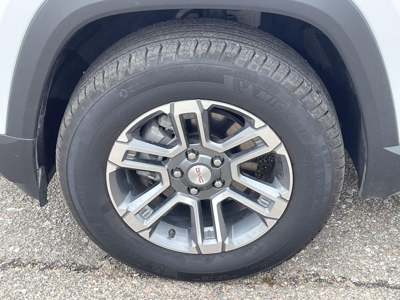 Used 2025 GMC Terrain AWD Elevation SUV/Crossover for sale in Grand Island NE