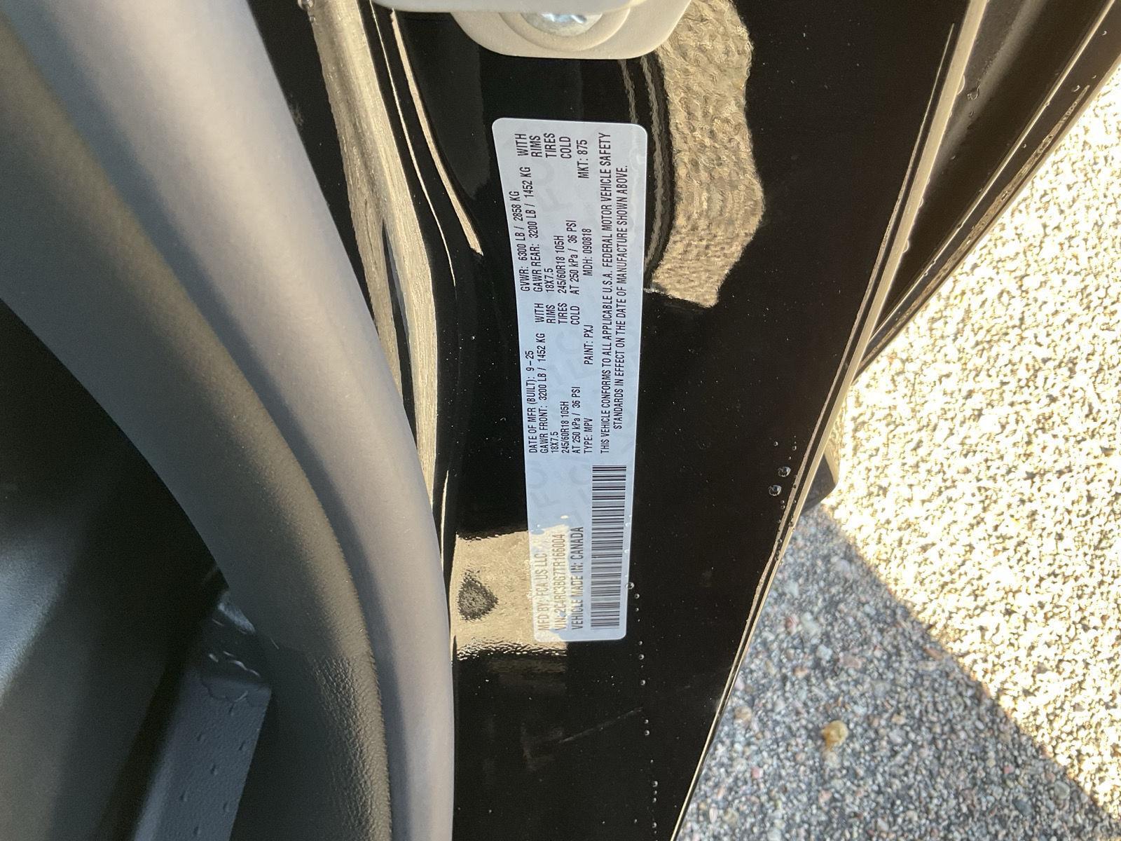 New 2026 Chrysler Pacifica Select Minivan for sale in Grand Island NE