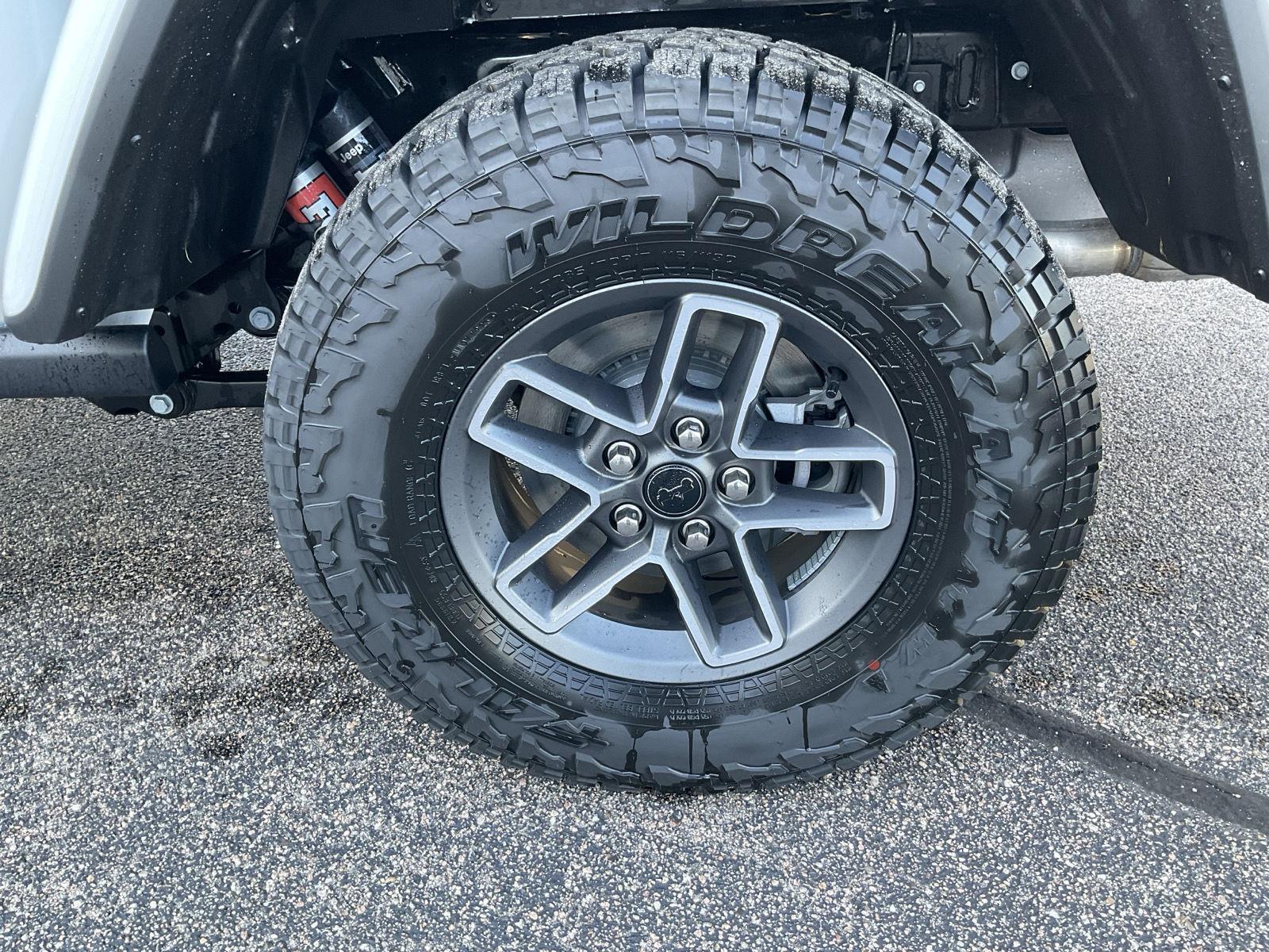 New 2025 Jeep Gladiator for sale in Grand Island NE