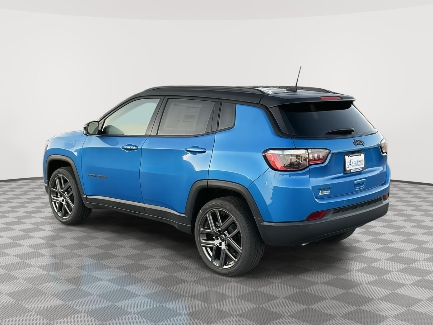 2026 Jeep Compass Limited photo 2