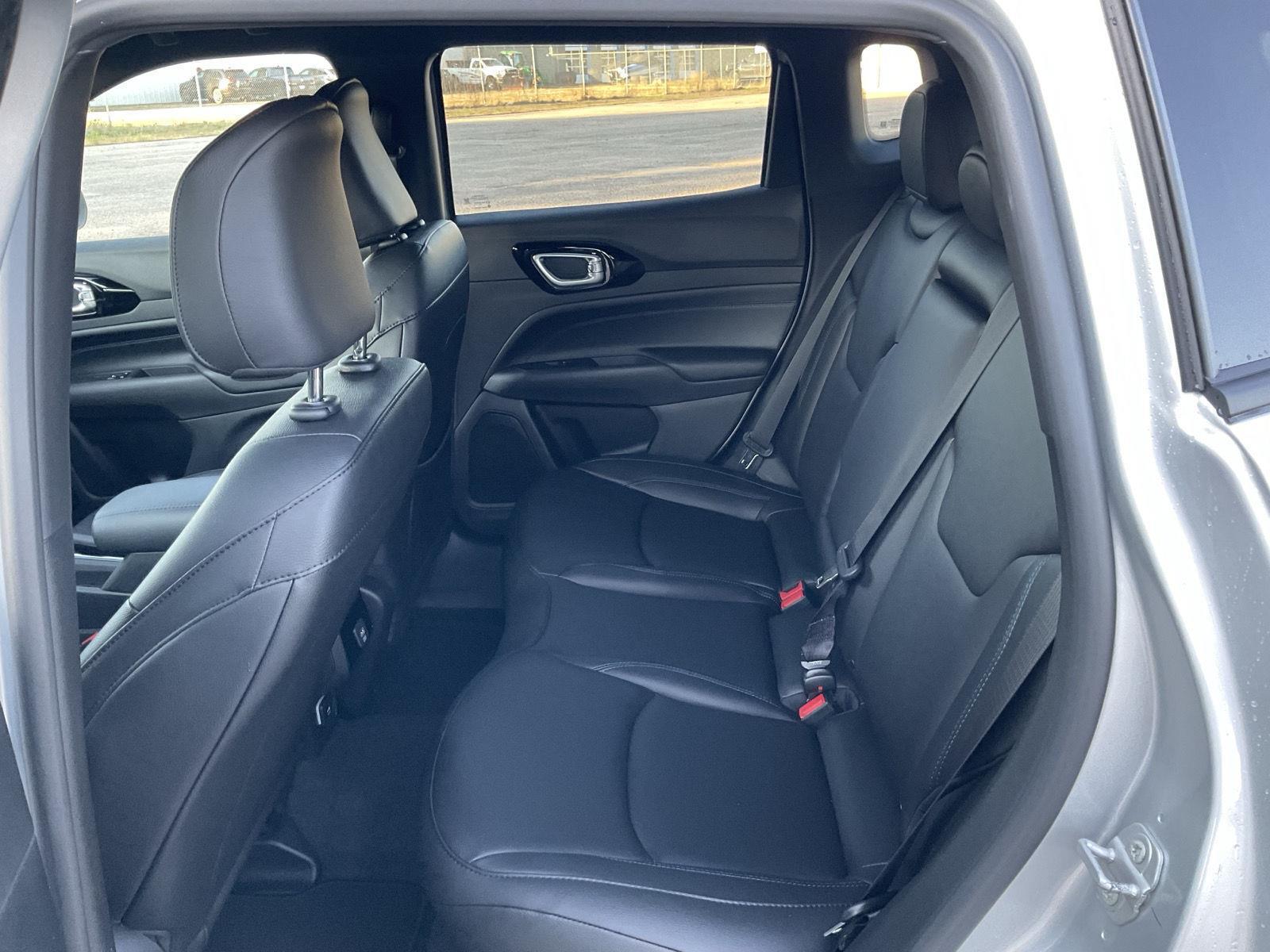 New 2026 Jeep Compass Limited Altitude SUV/Crossover for sale in Grand Island NE