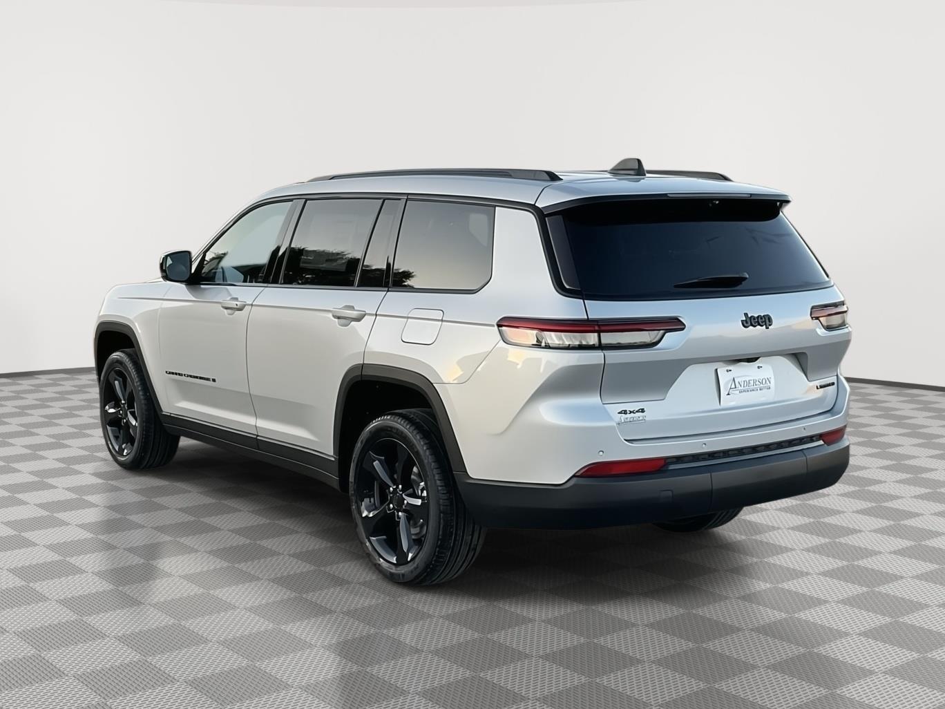 New 2025 Jeep Grand Cherokee L for sale in Grand Island NE