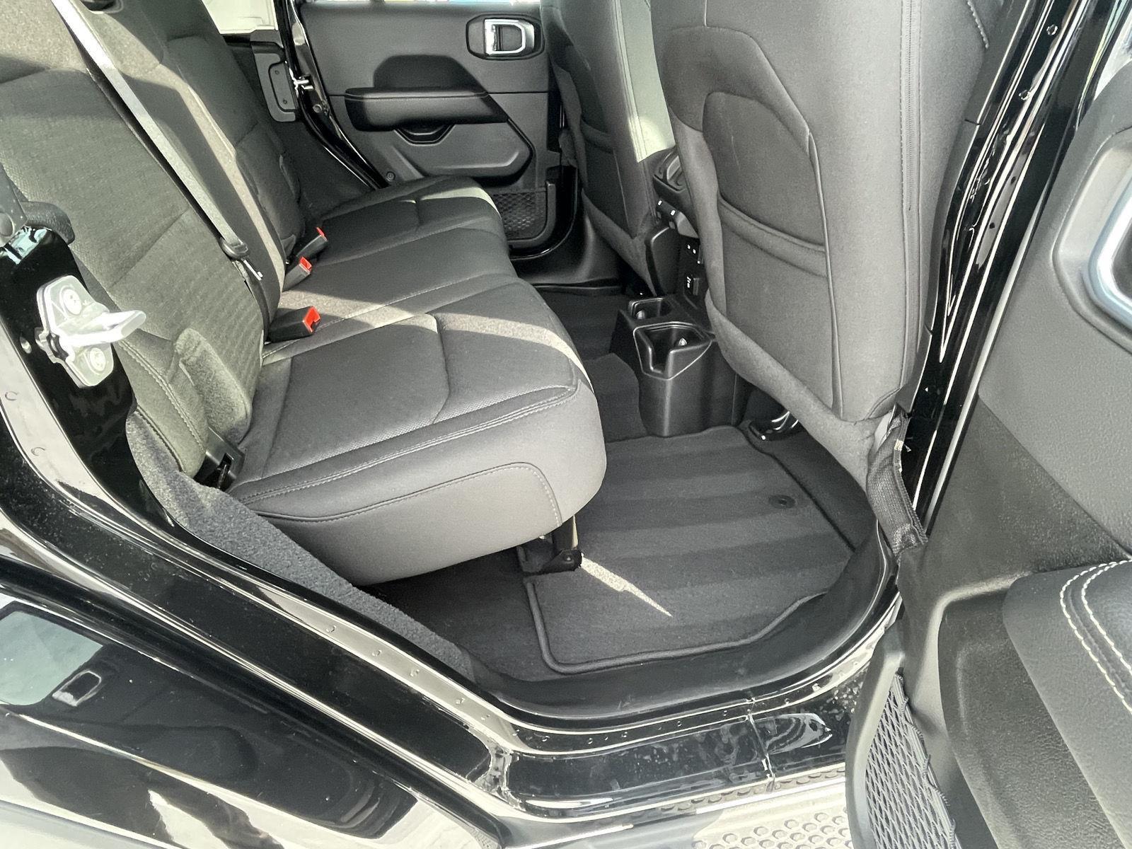 Used 2021 Jeep Wrangler Unlimited Sahara SUV/Crossover for sale in Grand Island NE