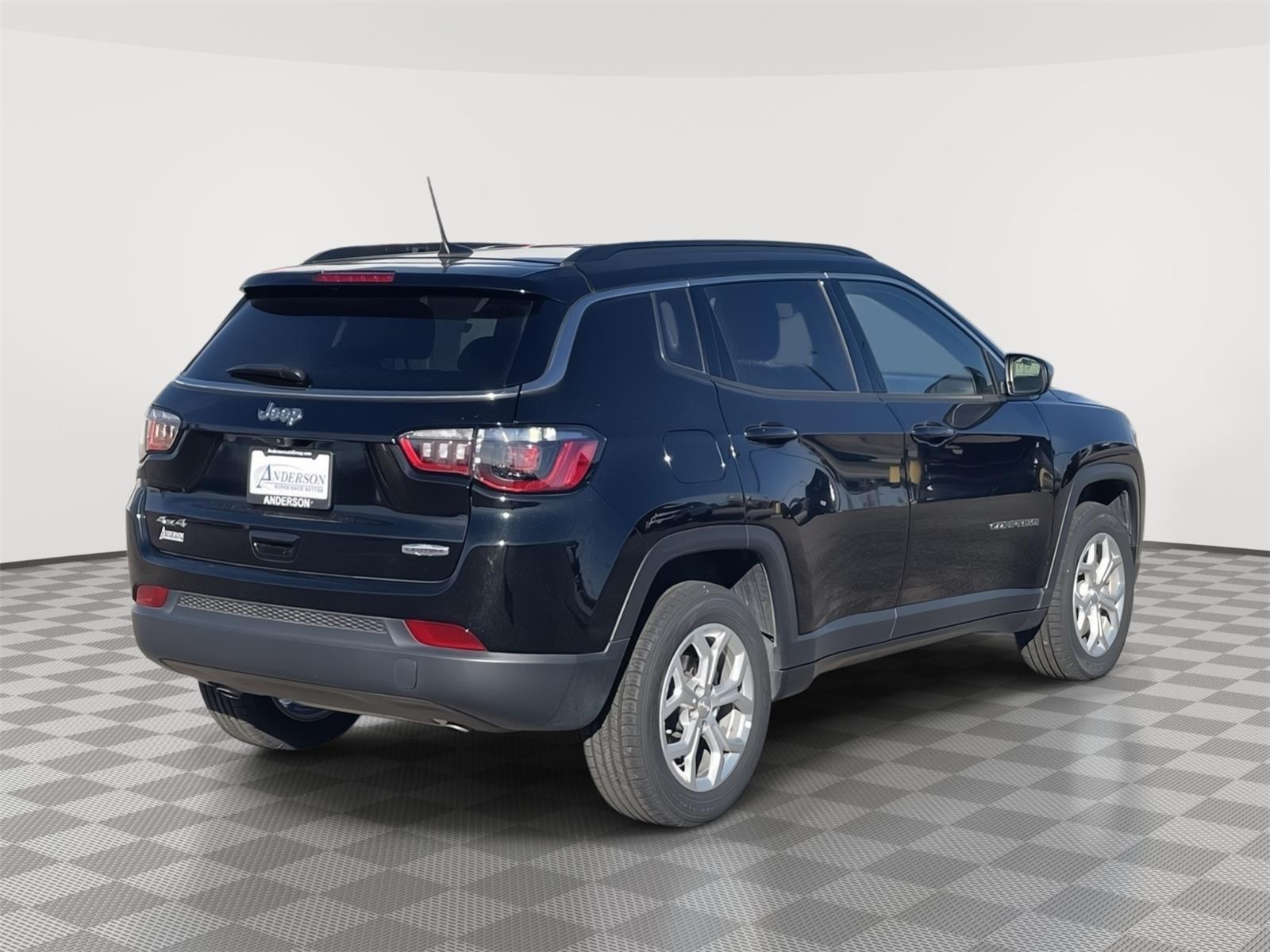 Used 2024 Jeep Compass for sale in Grand Island NE