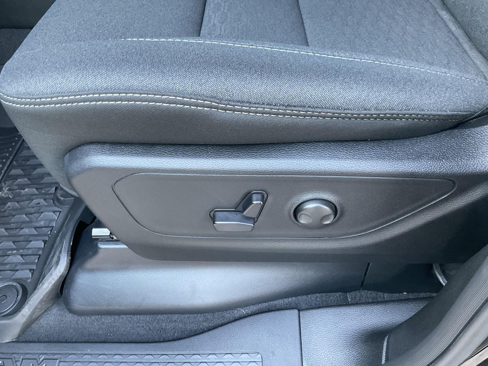 New 2025 Ram 1500 Big Horn Crew Cab Truck for sale in Grand Island NE