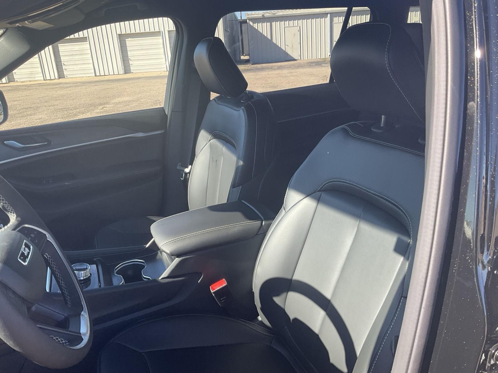 New 2025 Jeep Grand Cherokee L Limited SUV/Crossover for sale in Grand Island NE