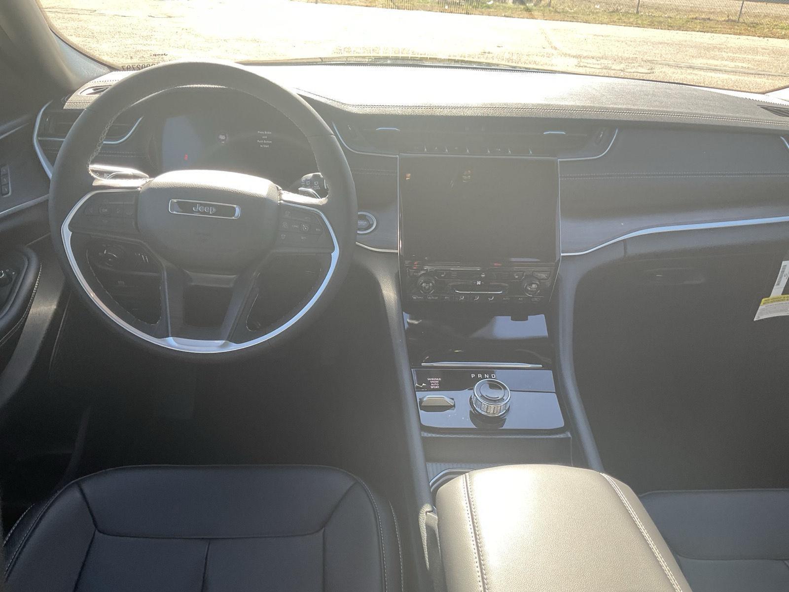 New 2025 Jeep Grand Cherokee L Limited SUV/Crossover for sale in Grand Island NE