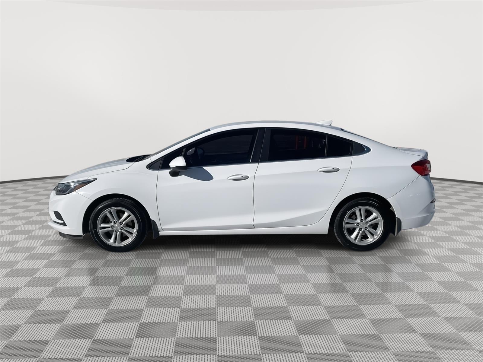 Used 2016 Chevrolet Cruze LT Sedan for sale in Grand Island NE
