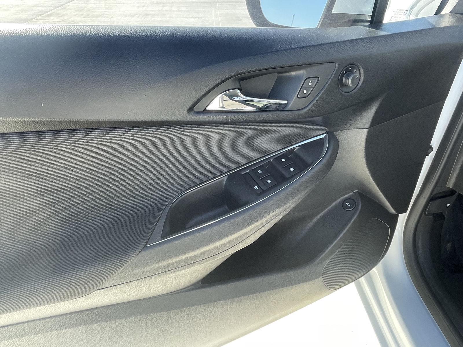 Used 2016 Chevrolet Cruze LT Sedan for sale in Grand Island NE