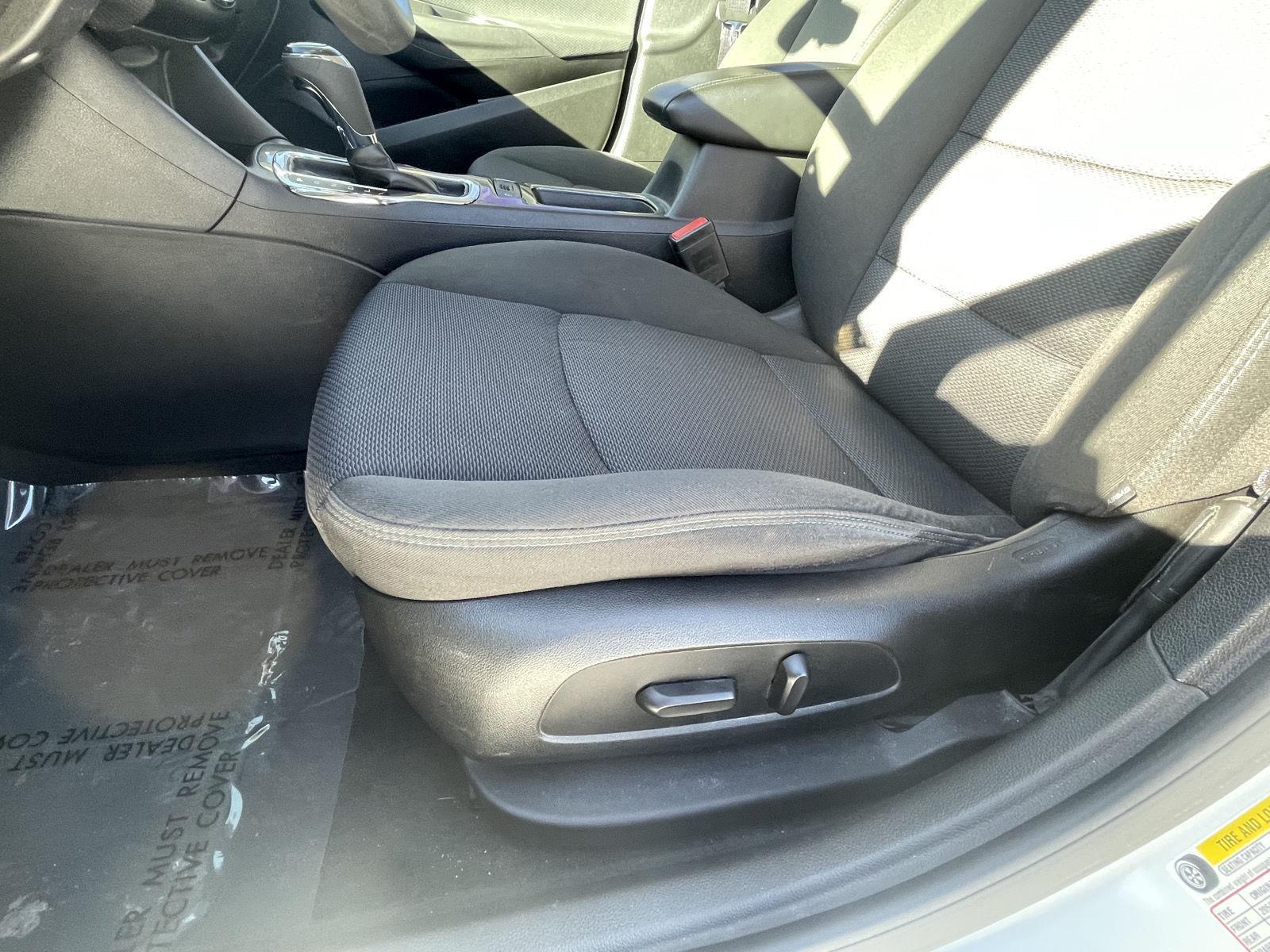 Used 2016 Chevrolet Cruze LT Sedan for sale in Grand Island NE