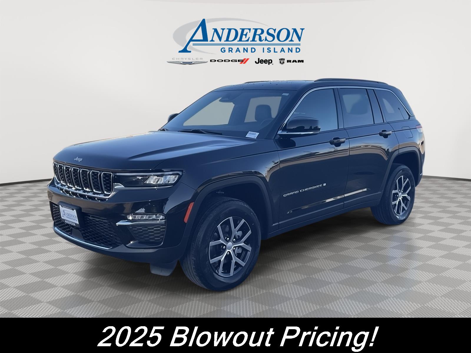 New 2025 Jeep Grand Cherokee for sale in Grand Island NE