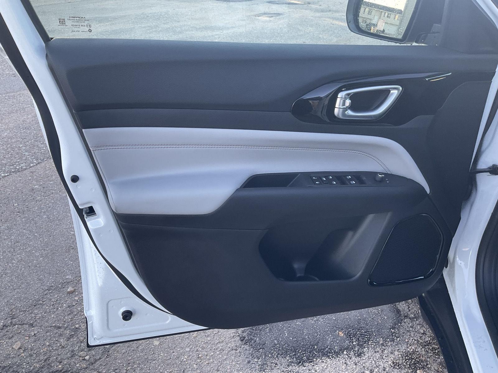 New 2026 Jeep Compass Limited SUV/Crossover for sale in Grand Island NE