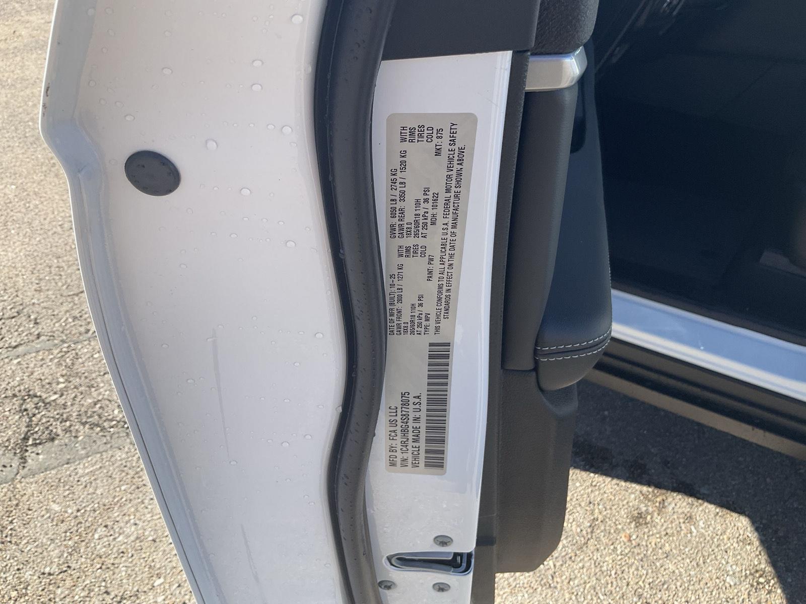 New 2025 Jeep Grand Cherokee Limited SUV/Crossover for sale in Grand Island NE