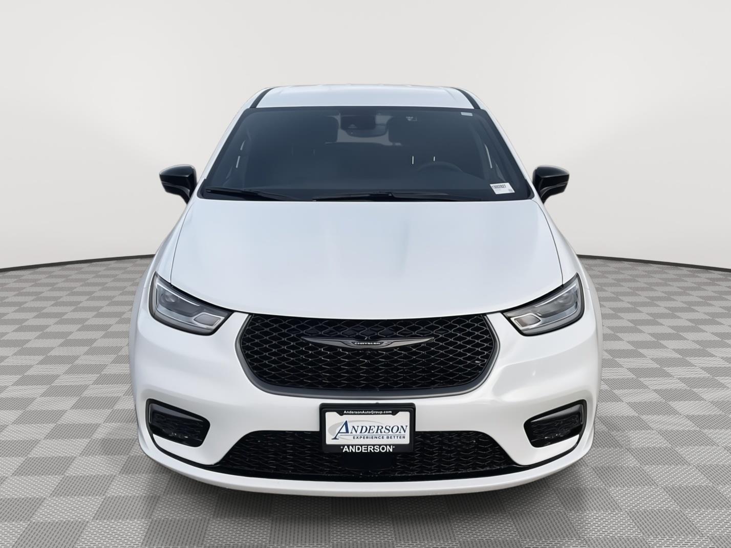 New 2026 Chrysler Pacifica Select Minivan for sale in Grand Island NE