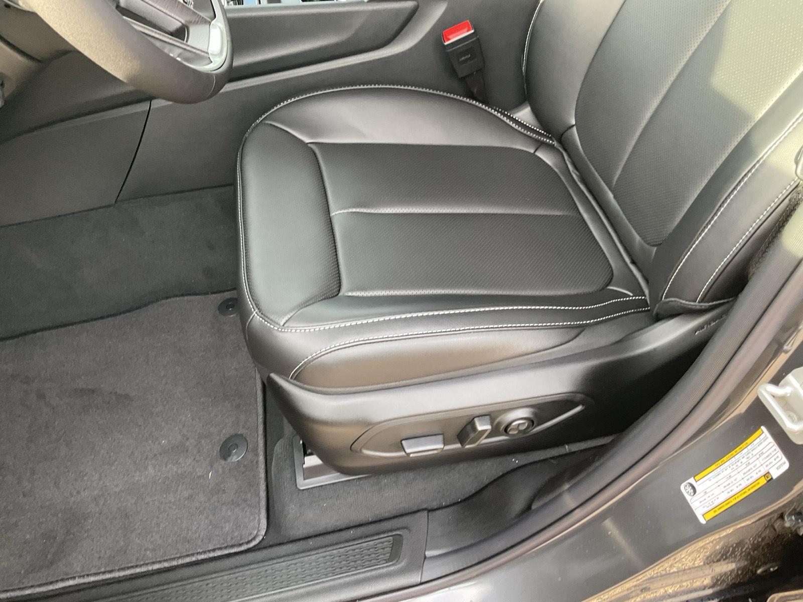 New 2025 Jeep Grand Cherokee Limited SUV/Crossover for sale in Grand Island NE