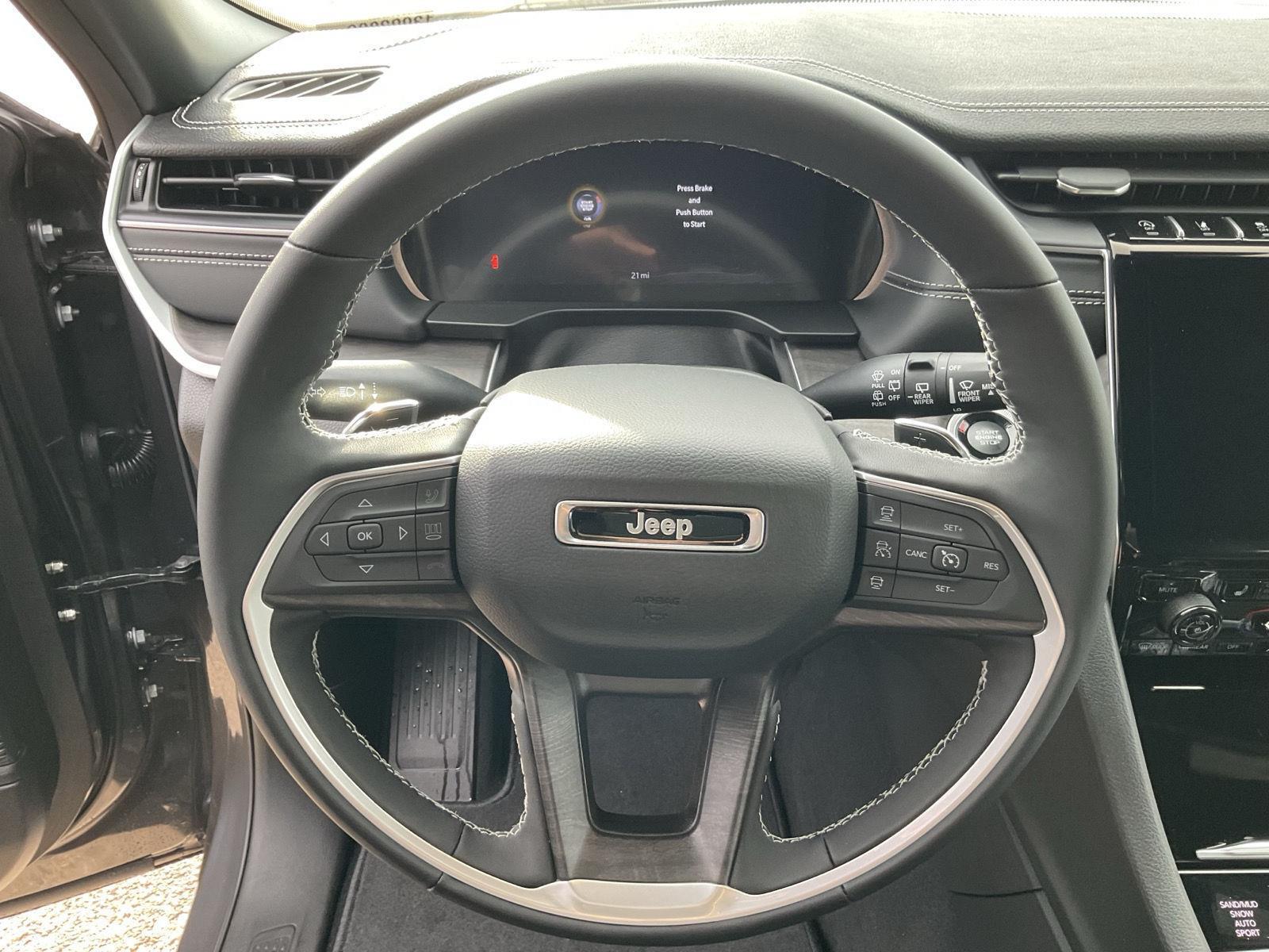 New 2025 Jeep Grand Cherokee L Limited SUV/Crossover for sale in Grand Island NE