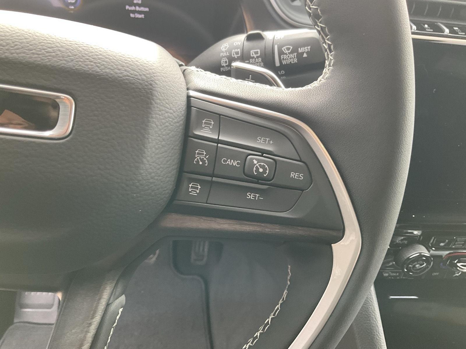 New 2025 Jeep Grand Cherokee Limited SUV/Crossover for sale in Grand Island NE