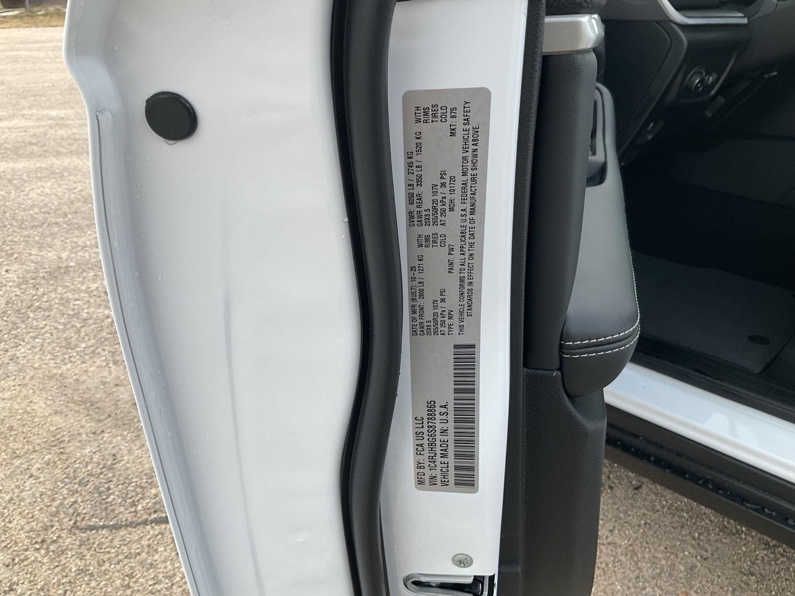 New 2025 Jeep Grand Cherokee Limited SUV/Crossover for sale in Grand Island NE