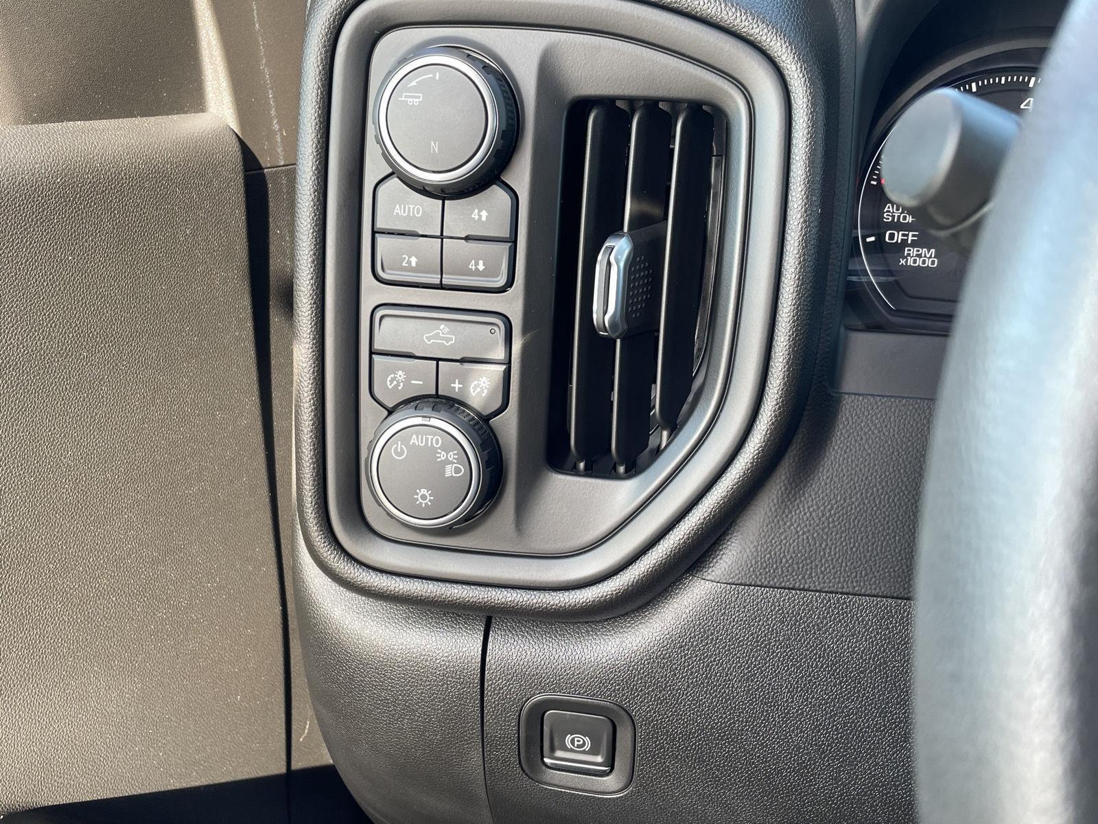 Used 2021 Chevrolet Silverado 1500 Custom Trail Boss Crew Cab Truck for sale in Grand Island NE