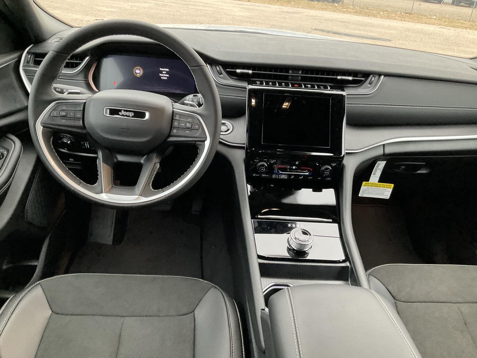 New 2025 Jeep Grand Cherokee Altitude X SUV/Crossover for sale in Grand Island NE