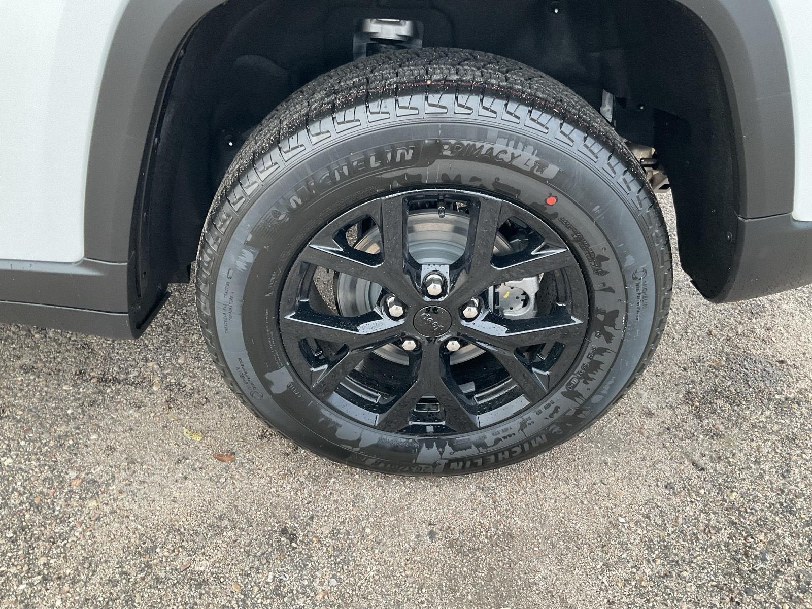 New 2025 Jeep Grand Cherokee Altitude X SUV/Crossover for sale in Grand Island NE