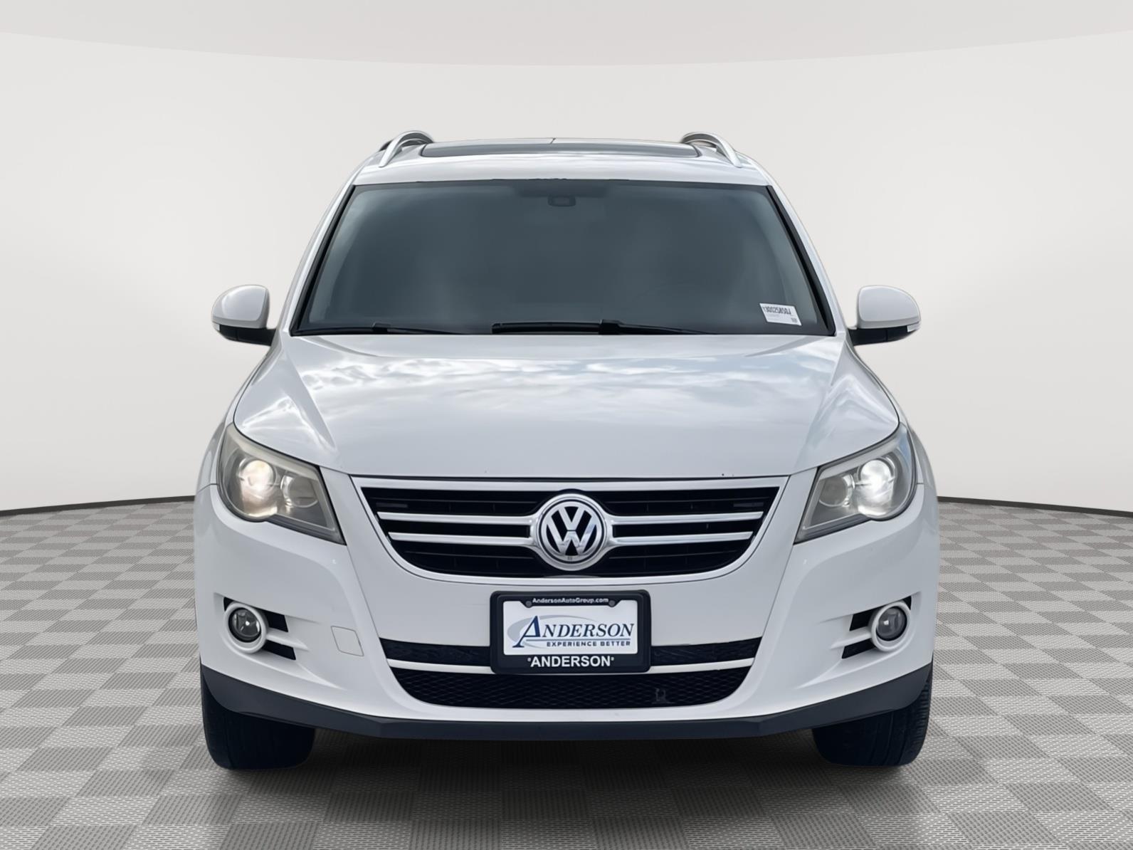 Used 2011 Volkswagen Tiguan for sale in Grand Island NE