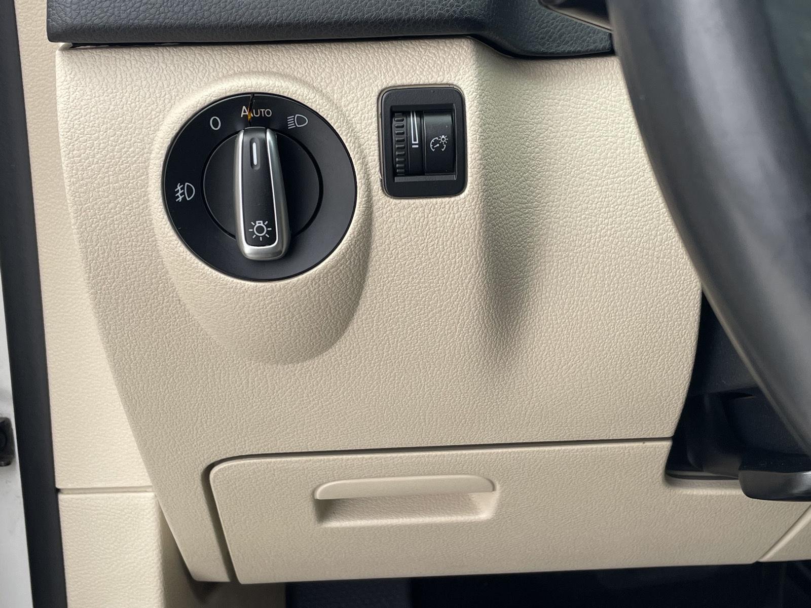 Used 2011 Volkswagen Tiguan for sale in Grand Island NE