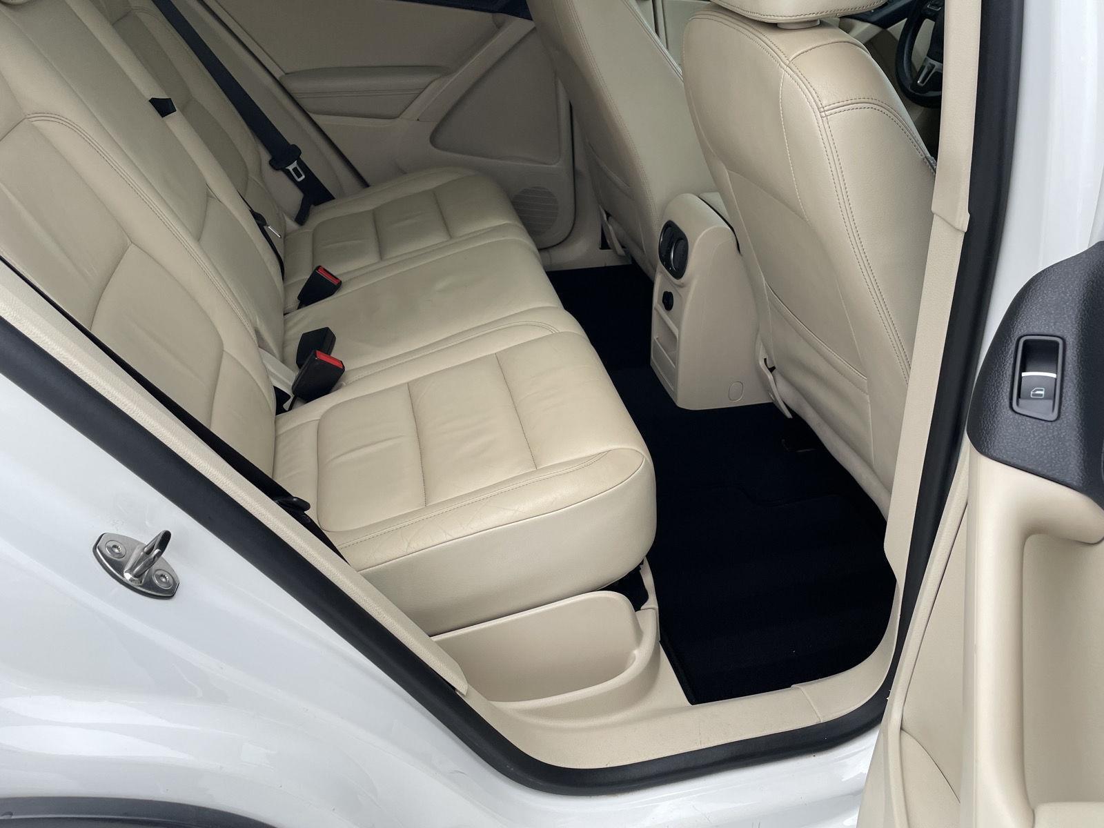 Used 2011 Volkswagen Tiguan for sale in Grand Island NE