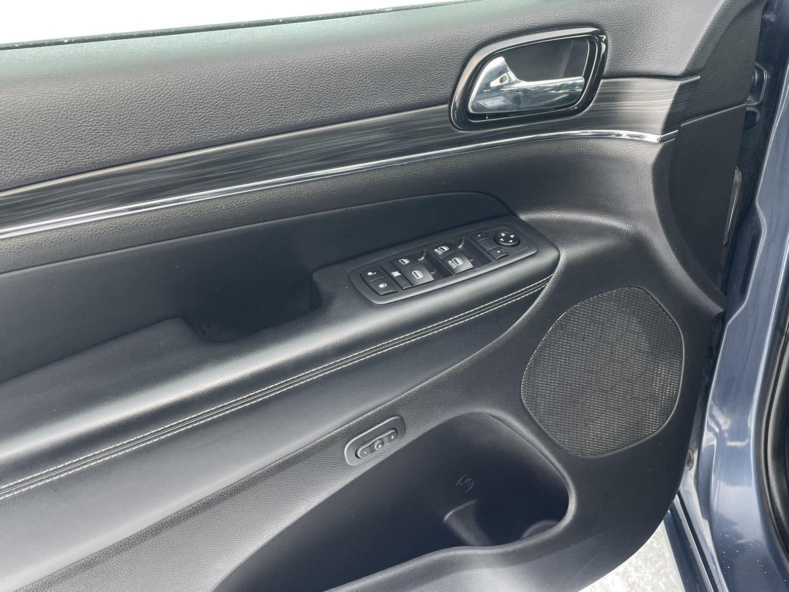 Pre-Owned 2021 Jeep Grand Cherokee for sale in Grand Island NE