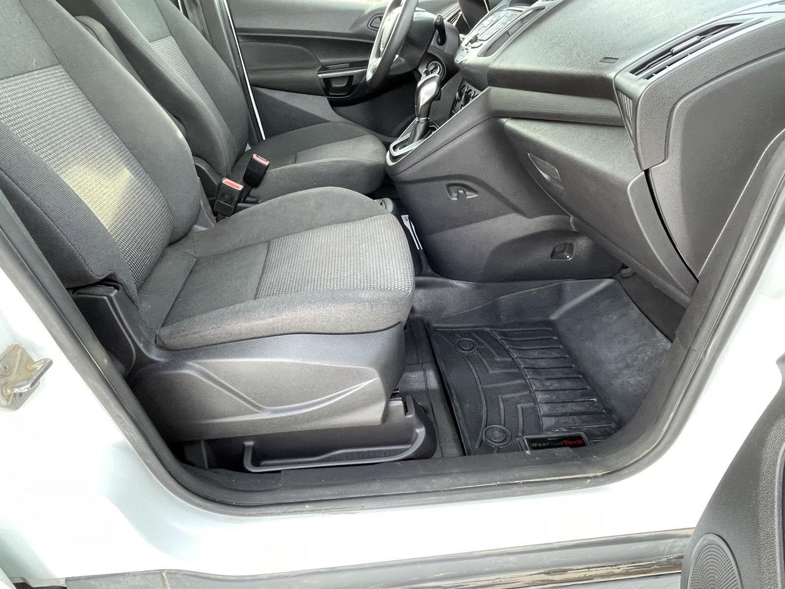 Pre-Owned 2018 Ford Transit Connect Van for sale in Grand Island NE