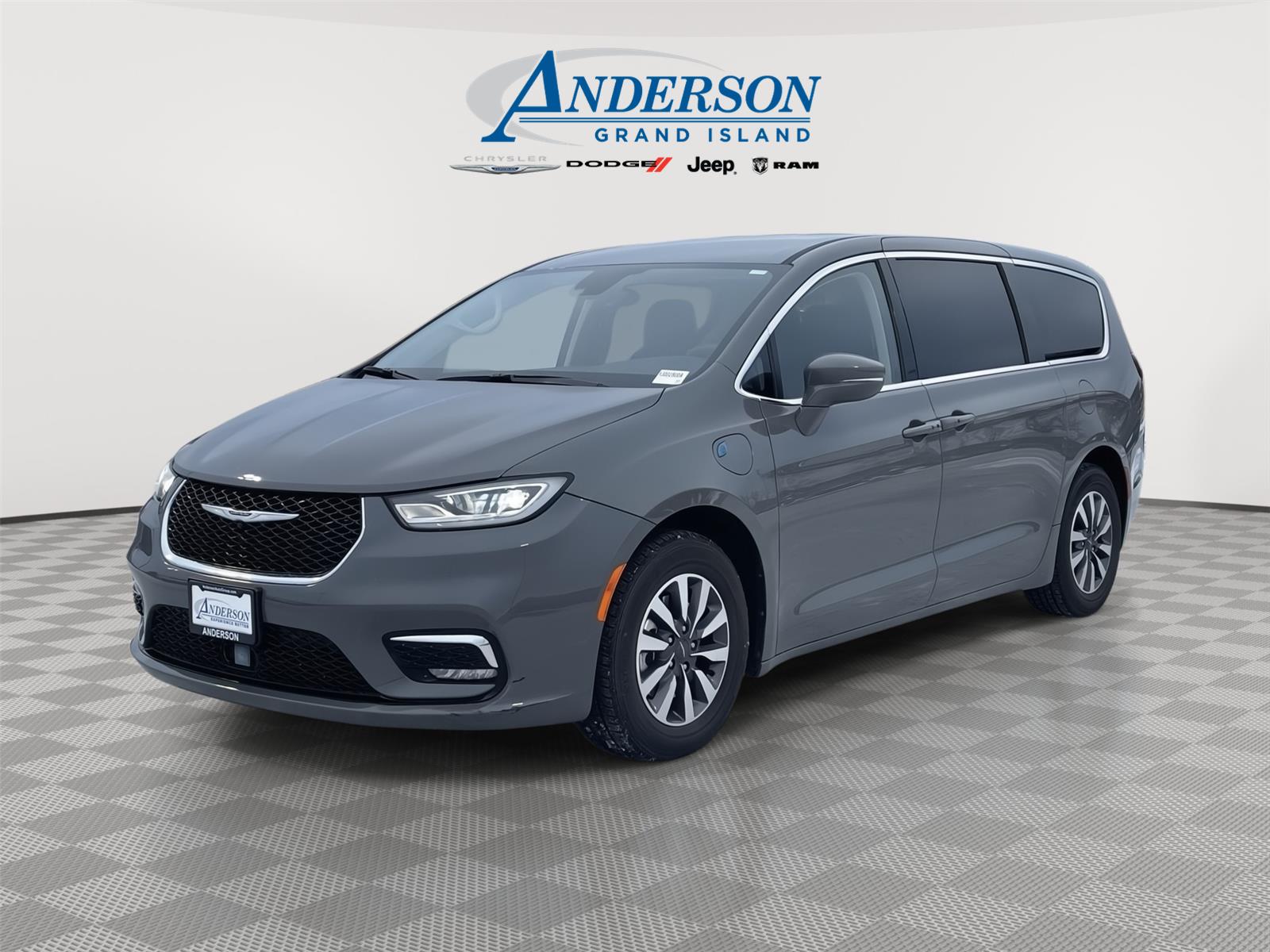 Pre-Owned 2022 Chrysler Pacifica for sale in Grand Island NE