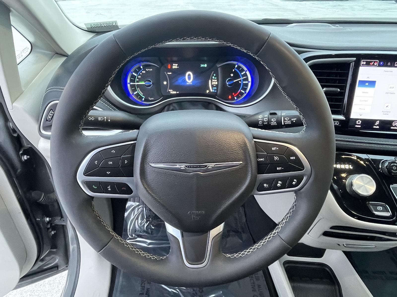 Pre-Owned 2022 Chrysler Pacifica for sale in Grand Island NE