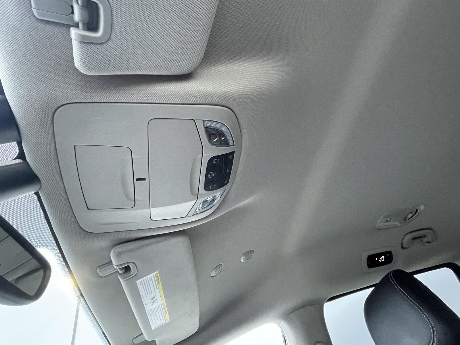 Pre-Owned 2022 Chrysler Pacifica for sale in Grand Island NE