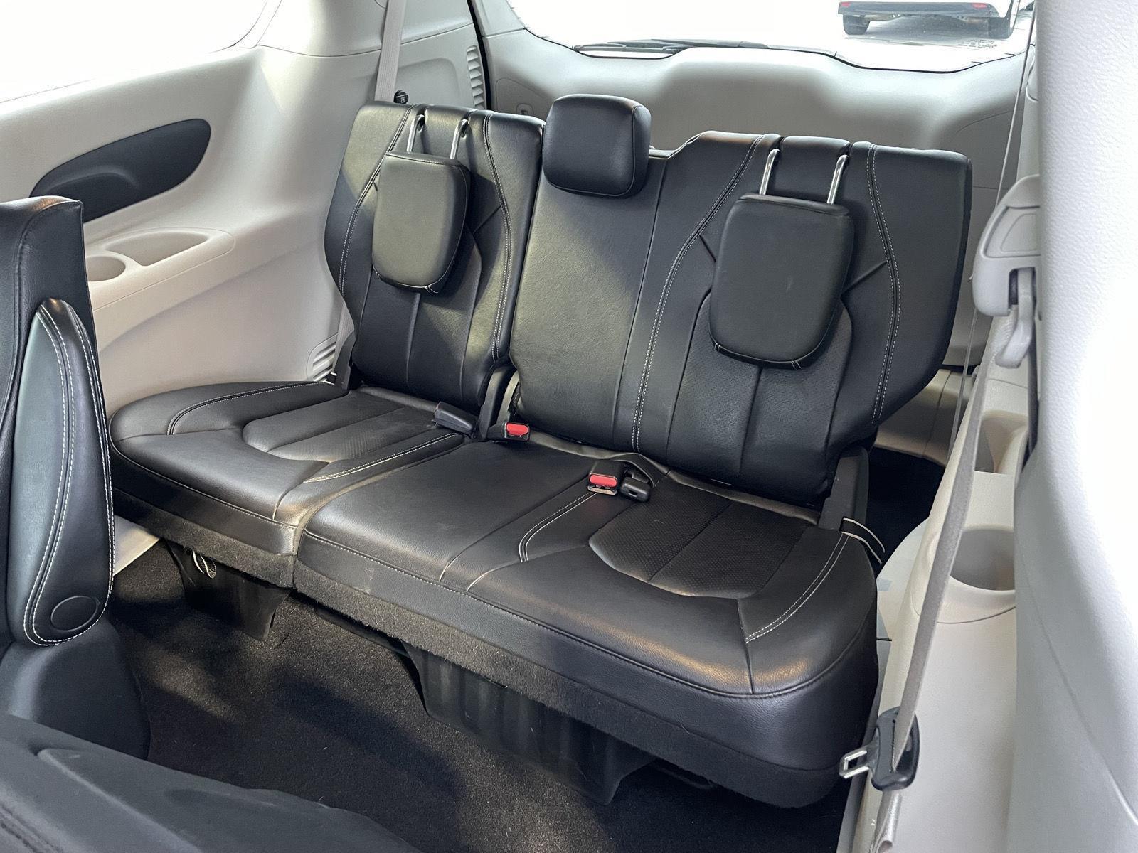 Pre-Owned 2022 Chrysler Pacifica for sale in Grand Island NE