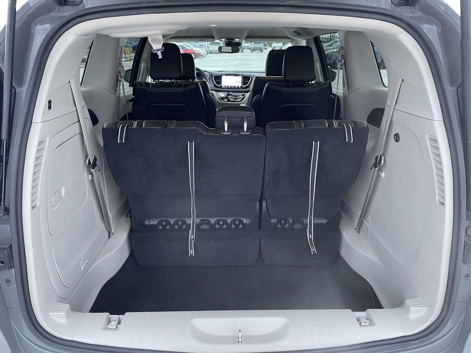 Pre-Owned 2022 Chrysler Pacifica for sale in Grand Island NE