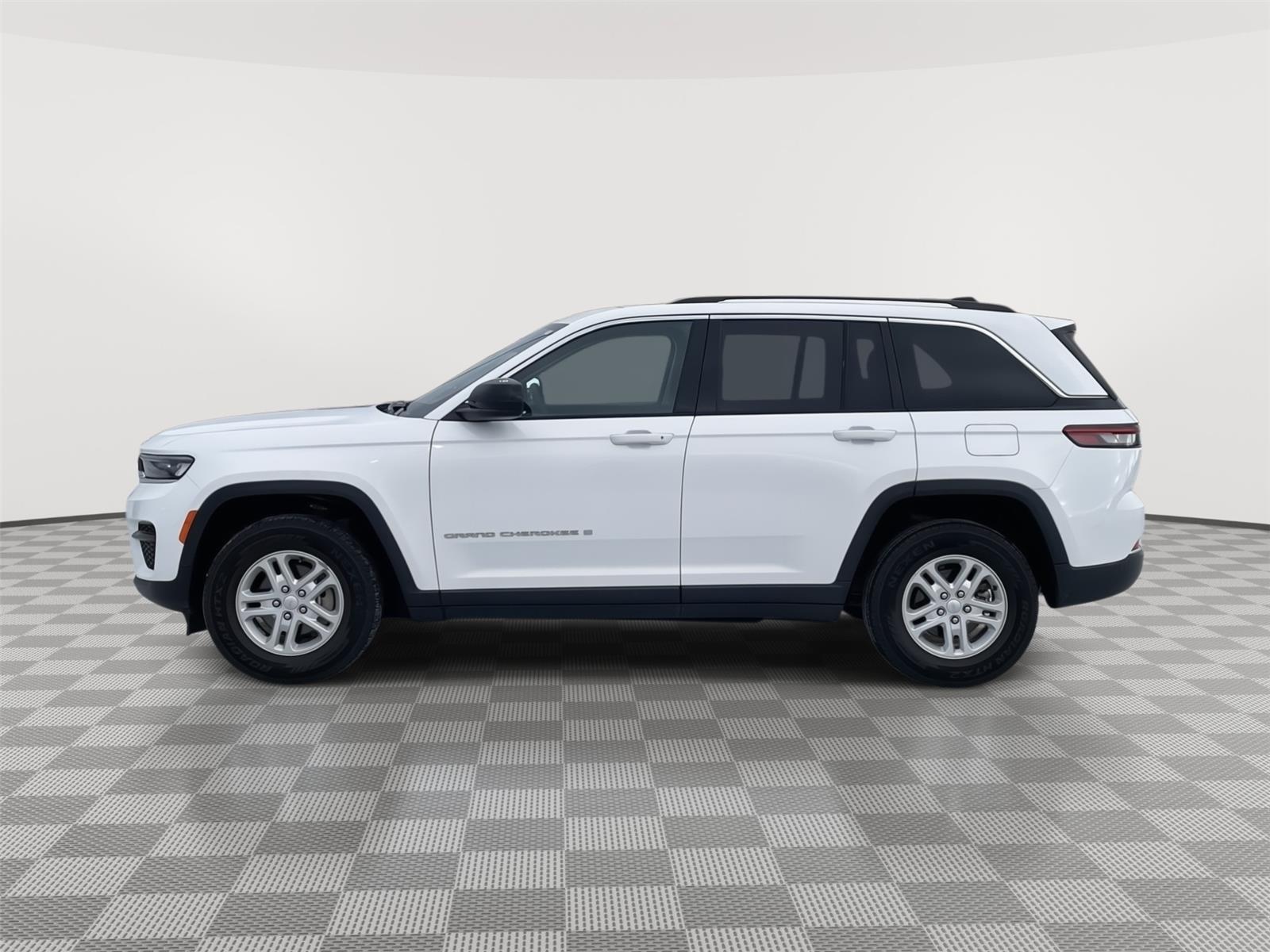Used 2024 Jeep Grand Cherokee for sale in Grand Island NE
