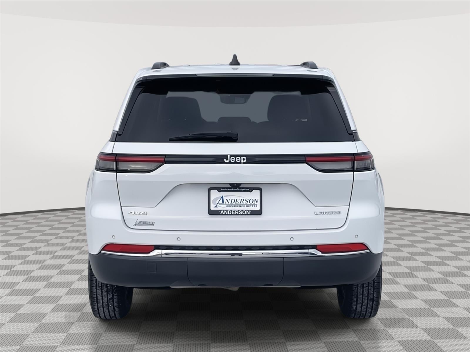 Pre-Owned 2024 Jeep Grand Cherokee for sale in Grand Island NE