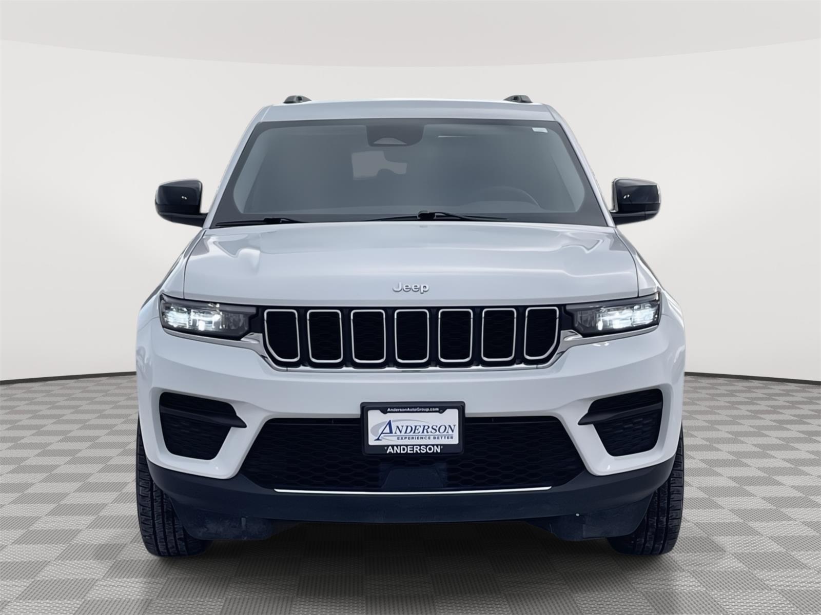 Used 2024 Jeep Grand Cherokee for sale in Grand Island NE