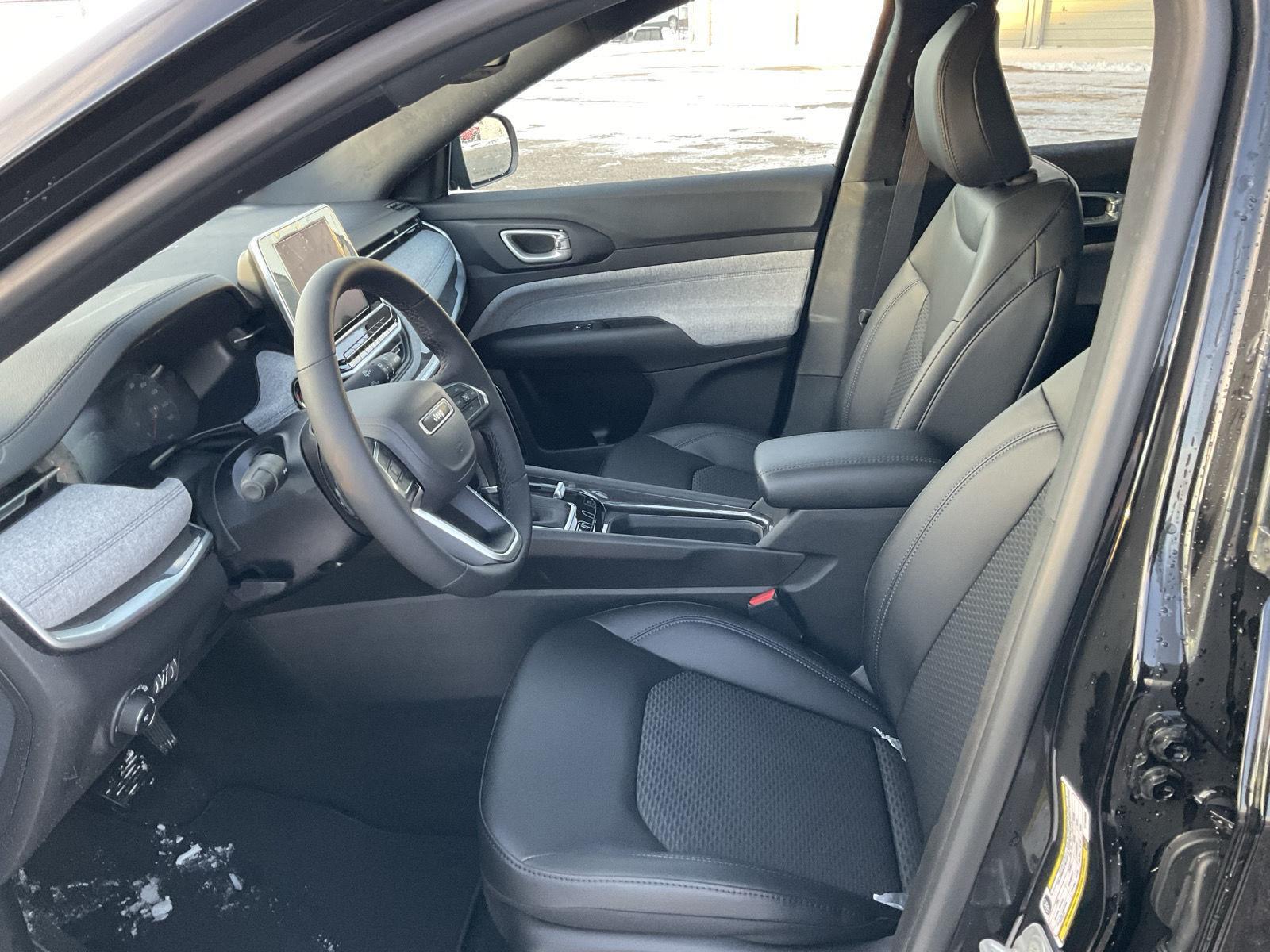 New 2026 Jeep Compass for sale in Grand Island NE