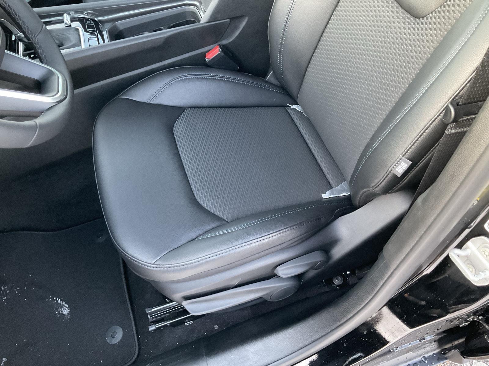 New 2026 Jeep Compass for sale in Grand Island NE